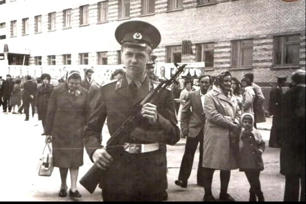 Hero of the Russian Federation Sergei Amosov - Soviet army, Army, Motorized rifle troops, War in afghanistan, Officers, Lieutenant, История России, the USSR, middle Asia, History (science), 80-е, 20th century, Zampolit, Hero of Russia, Personality, Battle path, No rating, Self sacrifice, Intelligence service, Order of the Red Banner, Longpost