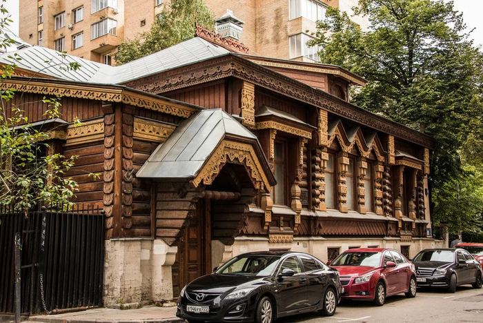 Хотел спасти, но не спас