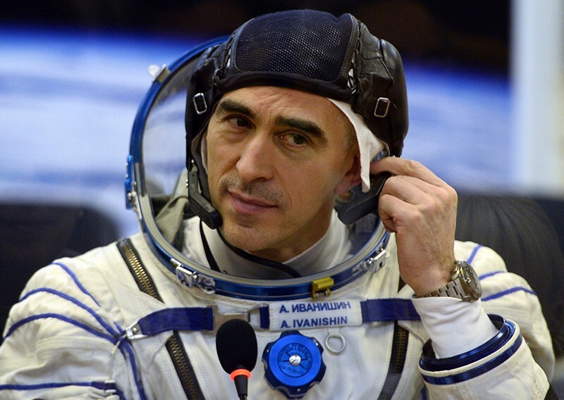 Hero of the Russian Federation Anatoly Ivanishin - NASA, Cosmonautics, Roscosmos, Tsup, Officers, Parachutists, Diver, Military aviation, Pilots, Космонавты, ISS, Commander of the ship, Colonel, Hero of Russia, Personality, Air force, History (science), История России, Social activities, No rating, Longpost