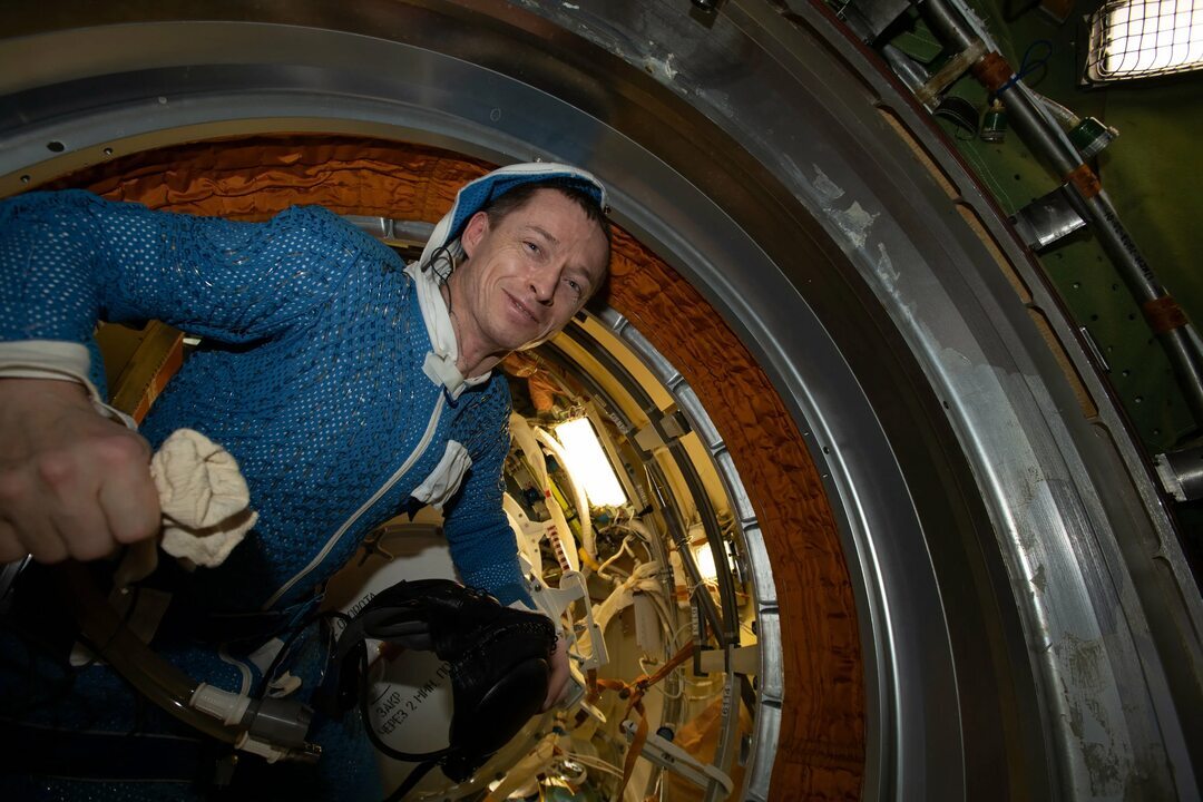 Hero of the Russian Federation Sergei Ryzhikov - History (science), История России, Military aviation, Air force, Pilots, Officers, Lieutenant colonel, Cosmonautics, Космонавты, ISS, Commander of the ship, Going into space, Parachutists, Diver, Hero of Russia, Personality, Christianity, Orthodoxy, Roscosmos, No rating, Longpost