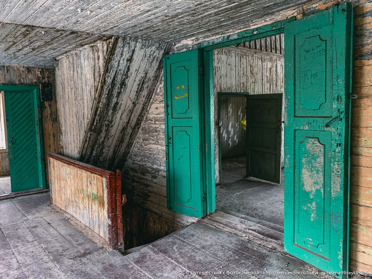 An abandoned wooden tower with a labyrinth of rooms - Terem, Izhevsk, Travel across Russia, Abandoned, Interesting places, sights, Zen, Yandex Zen, Yandex Zen (link), Longpost