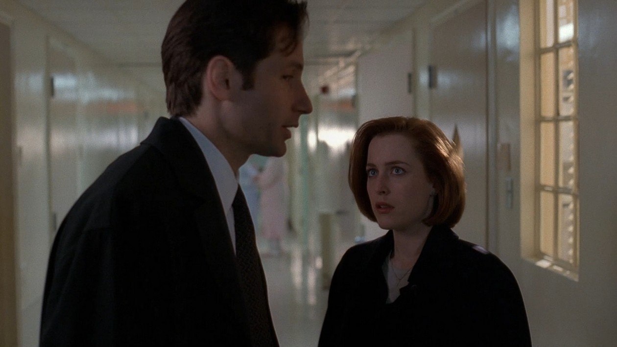 The X-Files: 4s 22s (95) Elegy - Series Secret materials, My, I advise you to look, Classic, Serials, Review, 90th, Secret materials, Fox Mulder, Dana Scully, Nostalgia, Paranormal Activity, Призрак
