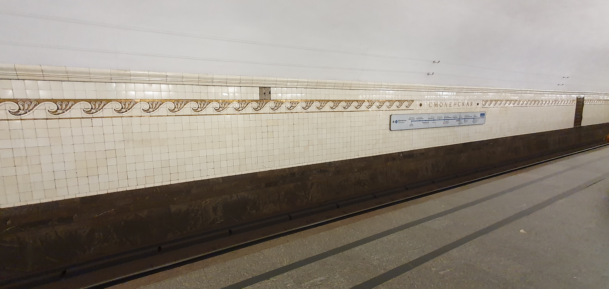 M.Smolenskaya is no longer a cultural heritage site, like 31 other Moscow metro stations. - Survey, Metro, The culture, History, Heritage, Corruption, Officials, Moscow, Longpost
