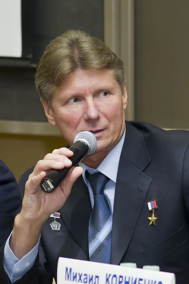 Hero of the Russian Federation Gennady Padalka - Station Mir, No rating, Soviet army, История России, History (science), the USSR, Gsvg, NASA, Roscosmos, ISS, Космонавты, Officers, Air force, Colonel, Cosmonautics, Hero of Russia, Personality, Going into space, Military aviation, Pilots, Longpost