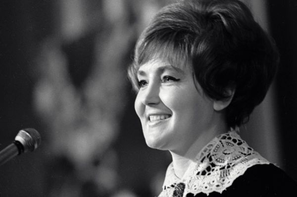 She wanted to be an actress, but became an aunt. How Valentina Leontieva's life turned out. - My, Valentina Leontyeva, the USSR, Childhood in the USSR, Goodnight, Soviet television, Made in USSR, Childhood memories, Longpost