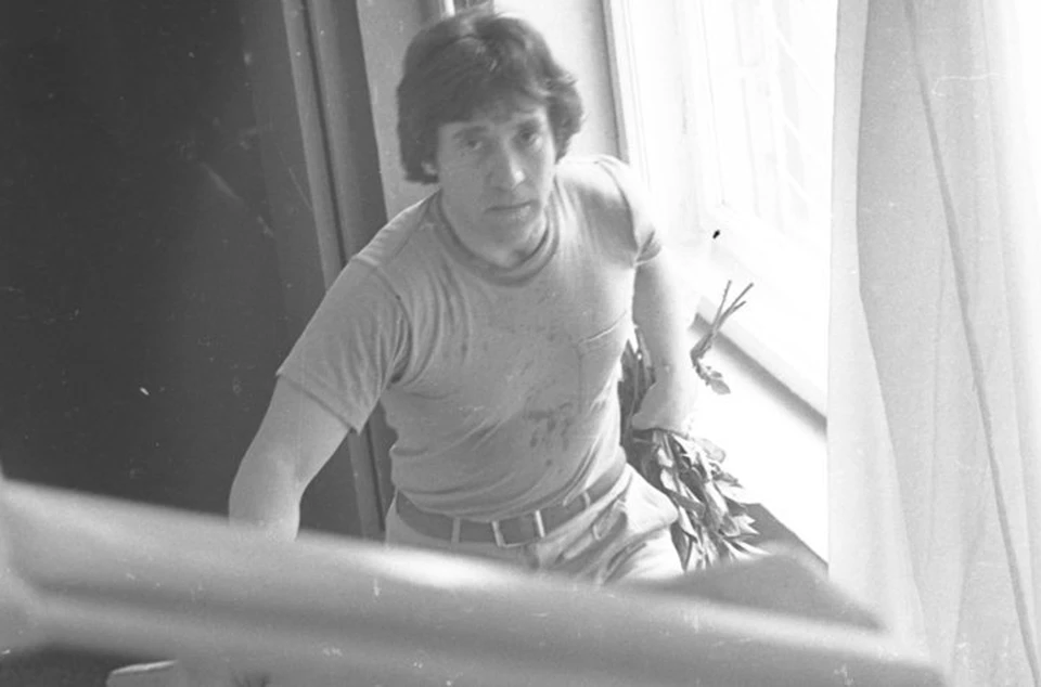 Nikita wanted to pay off his father's debt, but Tsereteli refused so as not to disturb the memory of the great bard. - My, Biography, Photos from filming, Actors and actresses, Betrayal, Celebrities, Vladimir Vysotsky, Telegram (link), Soviet cinema, Soviet actors, Interesting facts about cinema, Life stories, Duty, Longpost