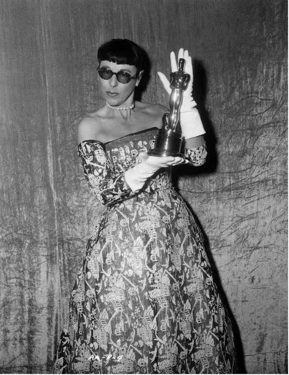 8 Oscars and a record for women that hasn't been broken for over 50 years. - Series Interesting in VK, Hollywood, Artist, Designer, Characters (edit), Actors and actresses, Historical photo, Interesting facts about cinema, Longpost