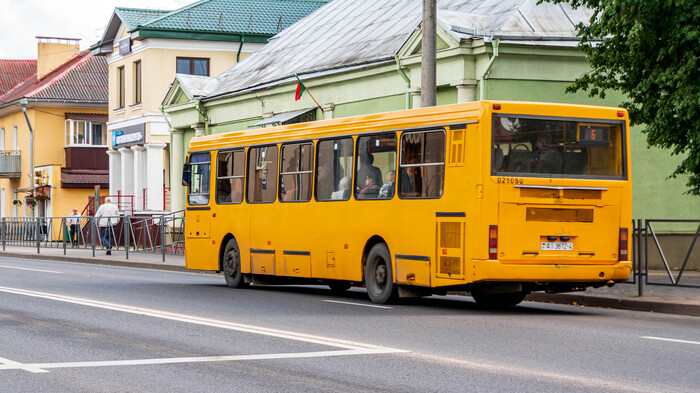 Неман-5201-050 №021050 (АІ 3612-4). Вид сзади.