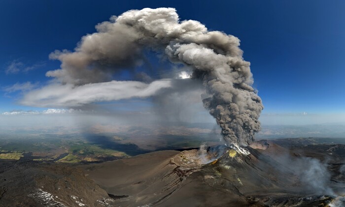 ����: Giuseppe Distefano/Etna Walk/AFP/Getty