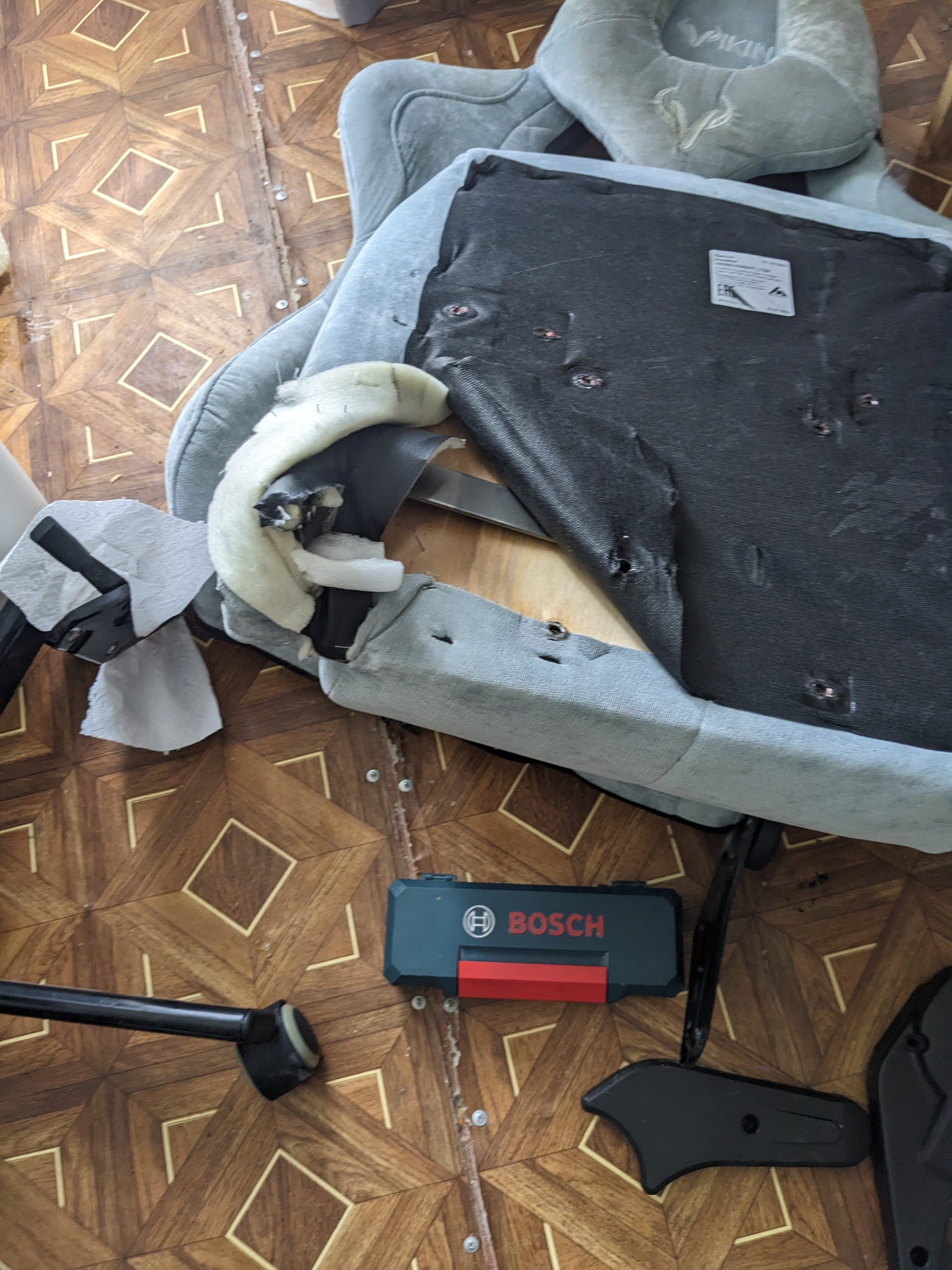 Zombie Bureaucrat Chair - My, Welding, Computer chair, Armchair, Repair, Guarantee, DNS, Longpost