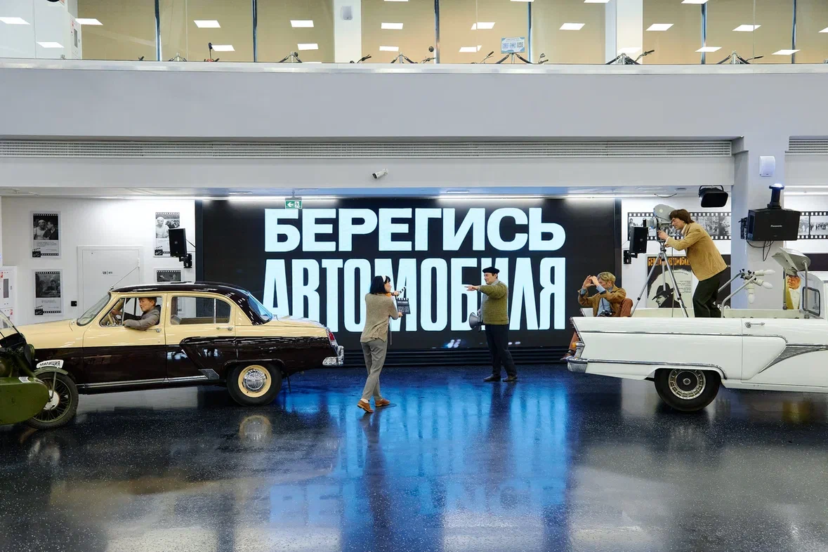 Cars and Cinema: Which Cars Do We Recognize at First Sight? - Exhibition, Auto, Movies, Retro car, Mercedes, Longpost