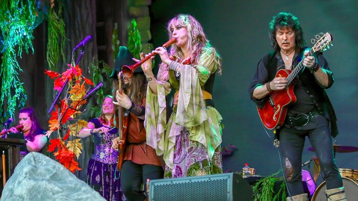BLACKMORE'S NIHGT на LIVE Castle Tour 2000 года с синглом *Morning Star* (Ремастер 2026 года)