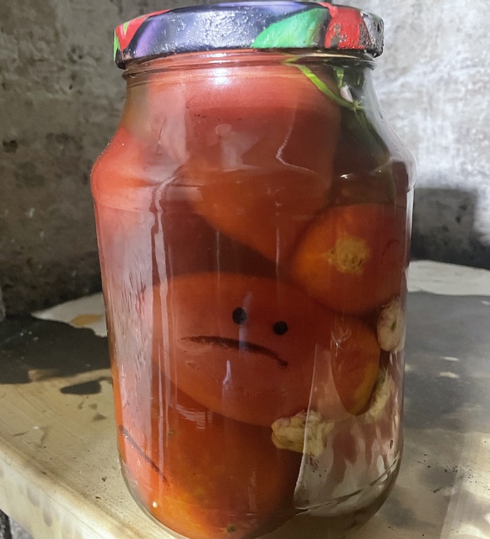 Явно чем-то не доволен