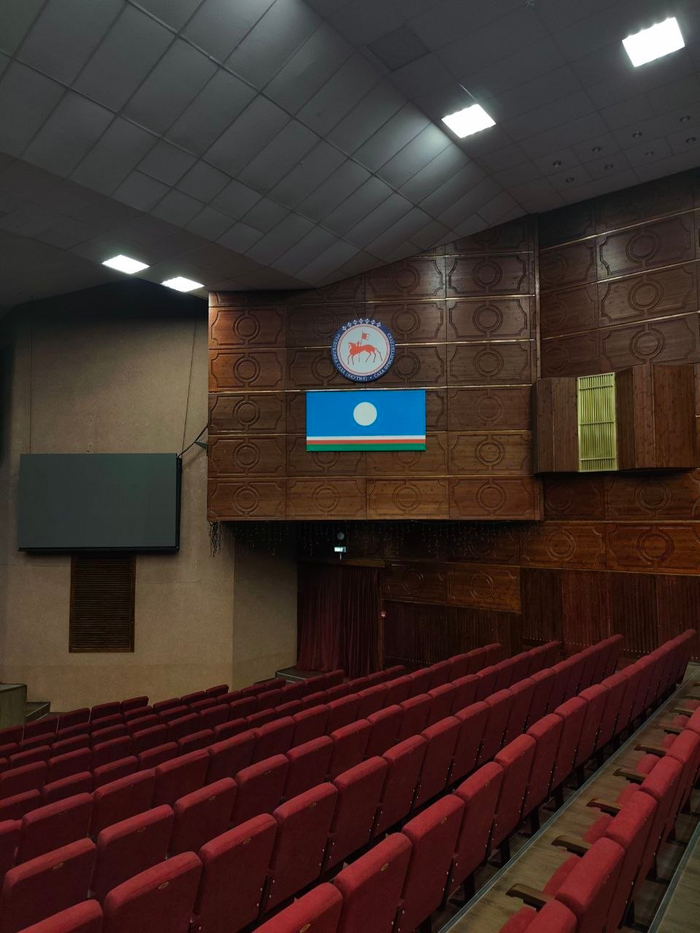 Источник: Руслан Симушин / <!--noindex--><a href="https://pikabu.ru/story/daleko_ne_selskiy_dk_kak_vyiglyadit_tsentr_gde_sosedov_dolzhen_byil_otsenivat_konkurs_krasotyi_v_neryungri_14360264?u=http%3A%2F%2F14.RU&t=14.RU&h=81a77b2ef08a2c923f7f3c89f8ce847800675b3e" title="http://14.RU" target="_blank" rel="nofollow noopener">14.RU</a><!--/noindex-->