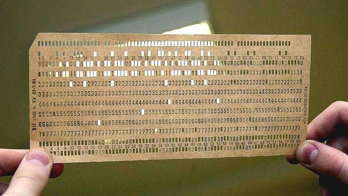 Дырочки продаются отдельно...