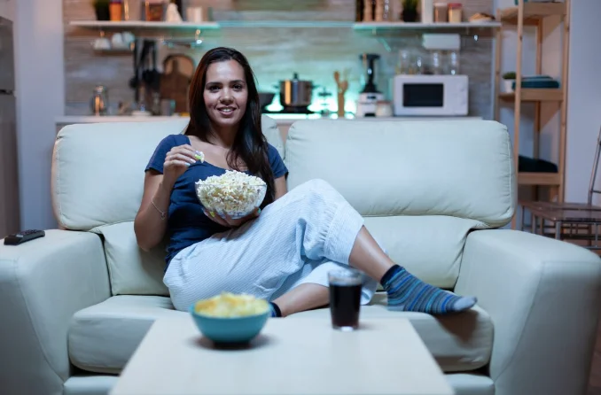 5 рабочих способов сэкономить на подписках и смотреть фильмы легально