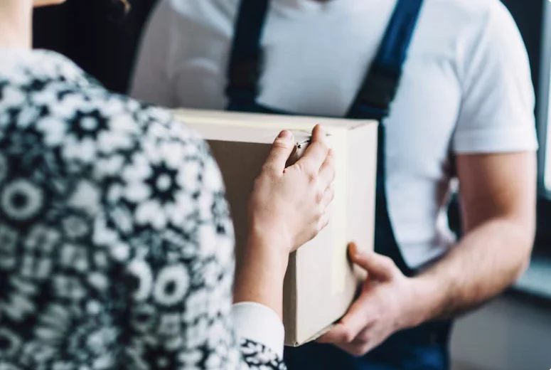 Как оформить покупку на Авито в Чёрную пятницу с гарантией доставки и возврата