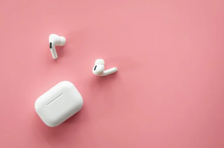 Как отличить оригинальные AirPods от подделки: быстрый чек-лист