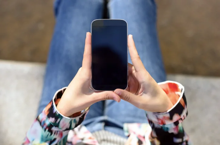 Как изменятся цены на смартфоны до 60000 рублей в течение года