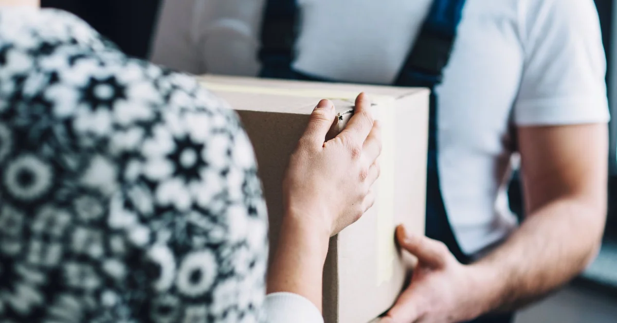 Есть ли бесплатная доставка в Лемана ПРО и как она работает